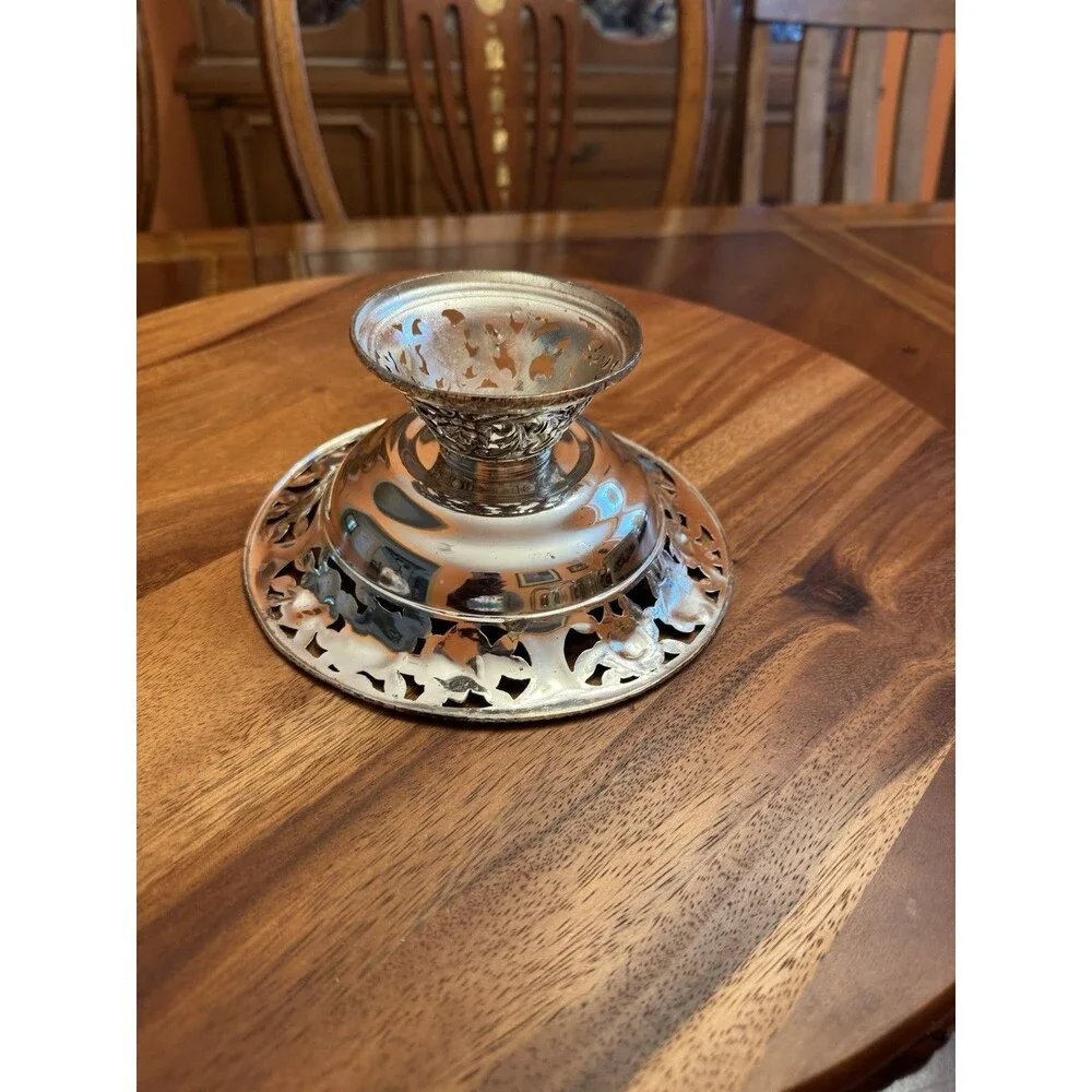 Vintage Silvertone Metal 3-toed footed Nappy Bowl Candy Dish Roses Flowers